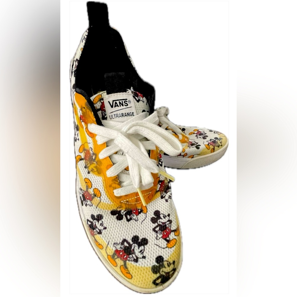 Vans X Disney Mickey Mouse Ultra Range First Edition Men’s 9.5